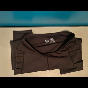 Zyia black pocket 24” size 8/10